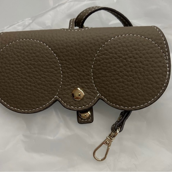 π₯SALEπ₯ New Genuine Leather Sunglass / Eyeglass Holder in - 4 colors π₯SALEπ₯ - Picture 2 of 2